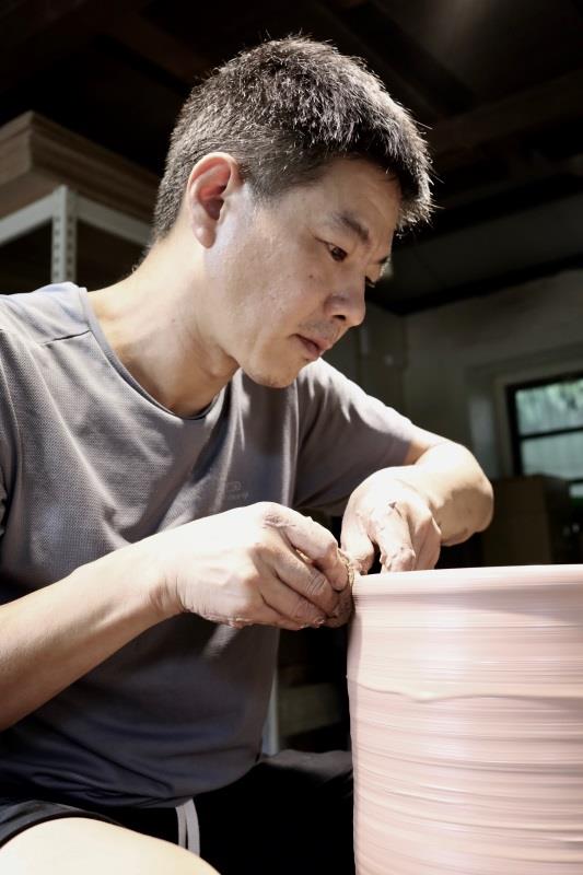 陶藝家李賢治