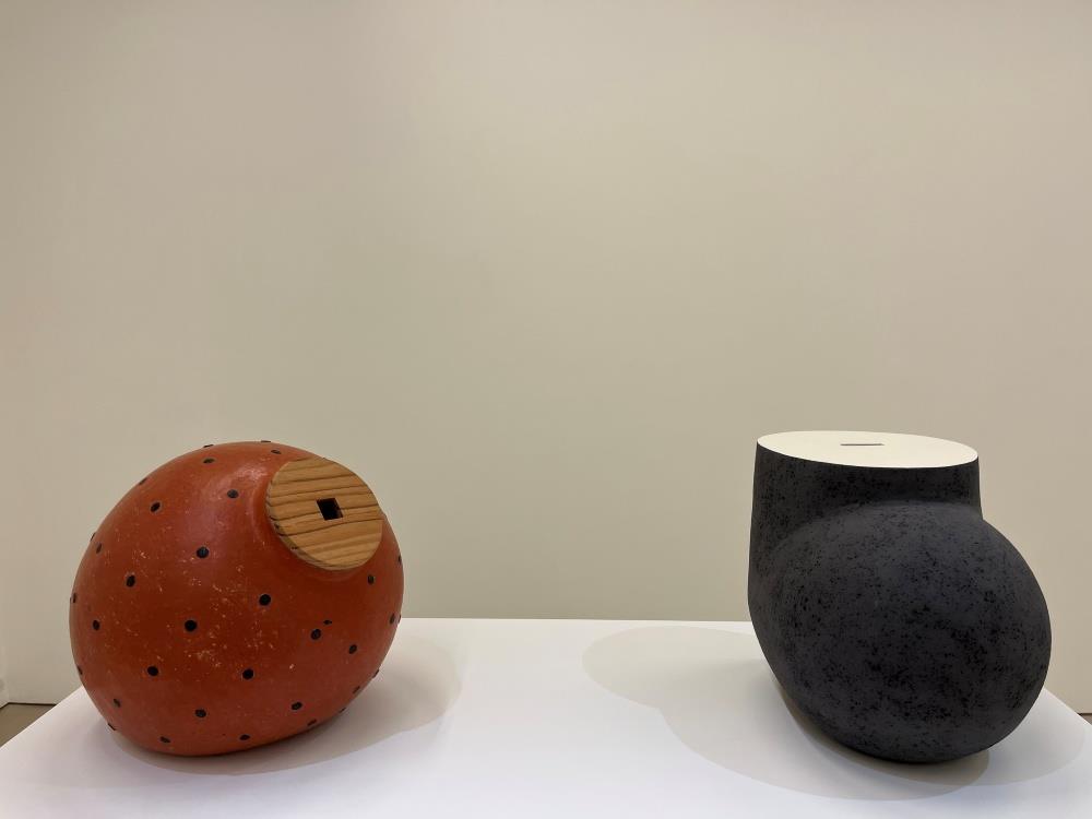 郭旭達陶藝作品展出一景