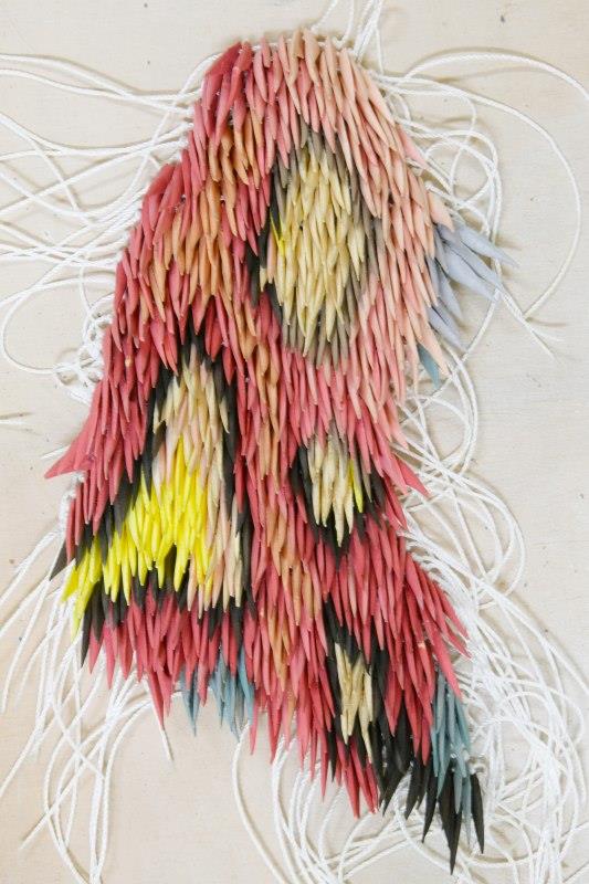 張耀昌　不知名的右翼H　　2024　陶瓷　40×30×3cm