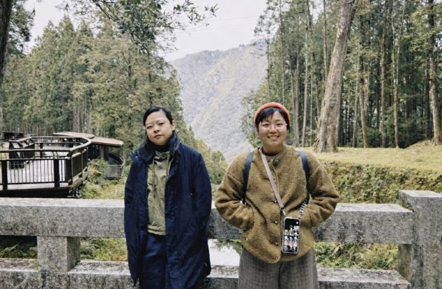 陳思穎黃芷儀兩人合照