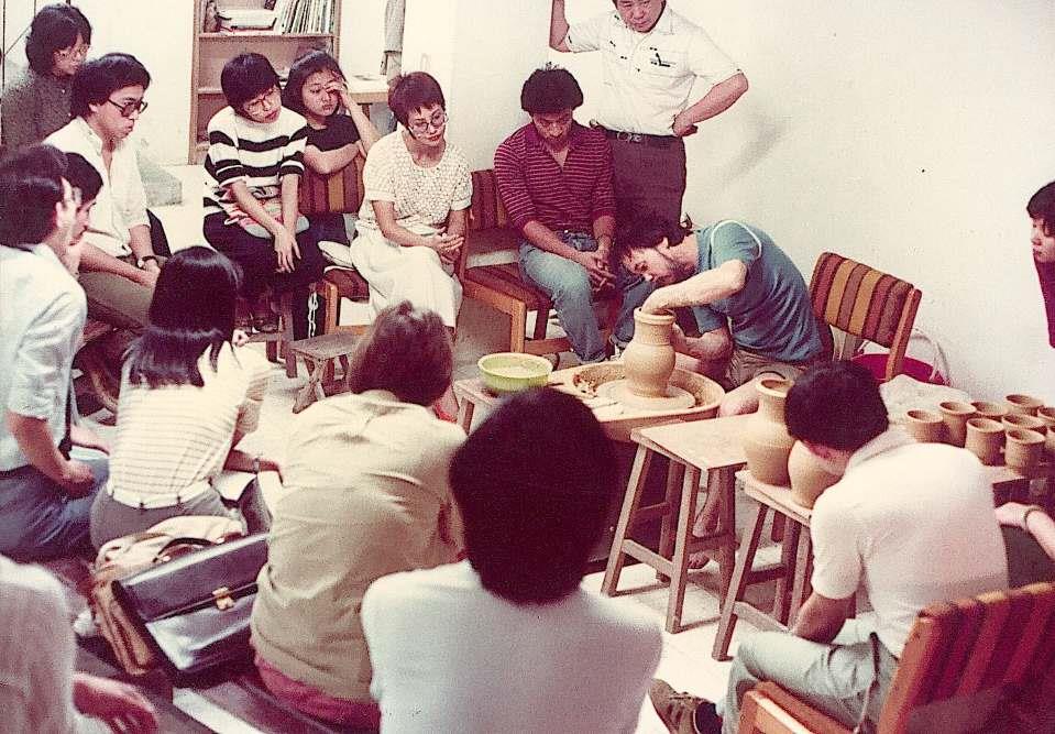 1983年加拿大陶藝家顏炬榮示範講習